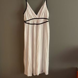Forever 21 super cute white dress